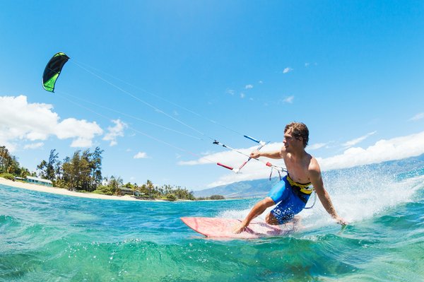 Où trouver les meilleures plages pour faire du kitesurf à Zanzibar, Tanzanie?